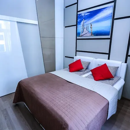Danube Bank With Sauna/a.c Διαμέρισμα *